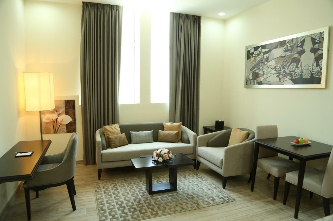 Uptown Hotel Apartment Fujairah By Gewan Eksteriør billede