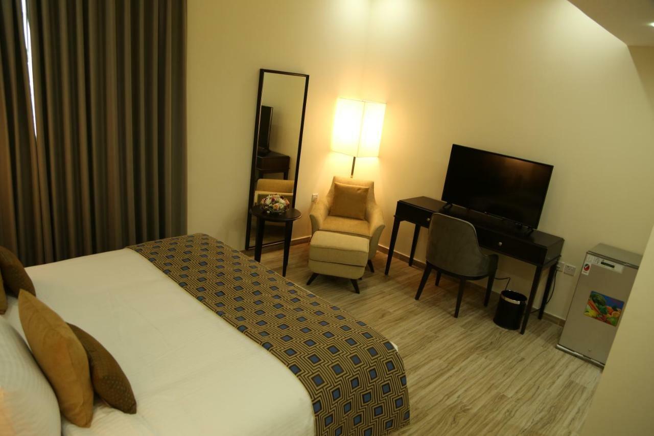 Uptown Hotel Apartment Fujairah By Gewan Eksteriør billede